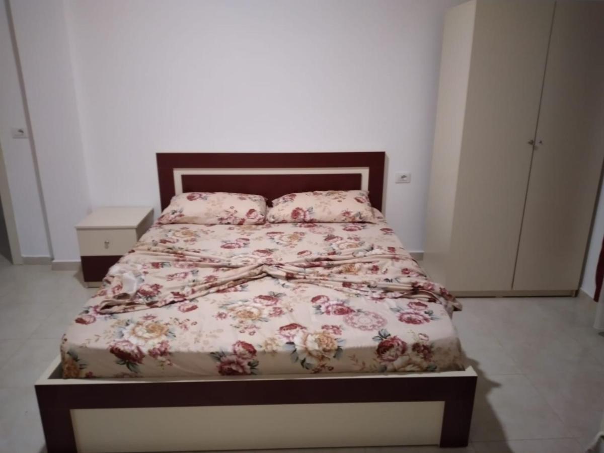 Doçi Hotel Velipojë Buitenkant foto