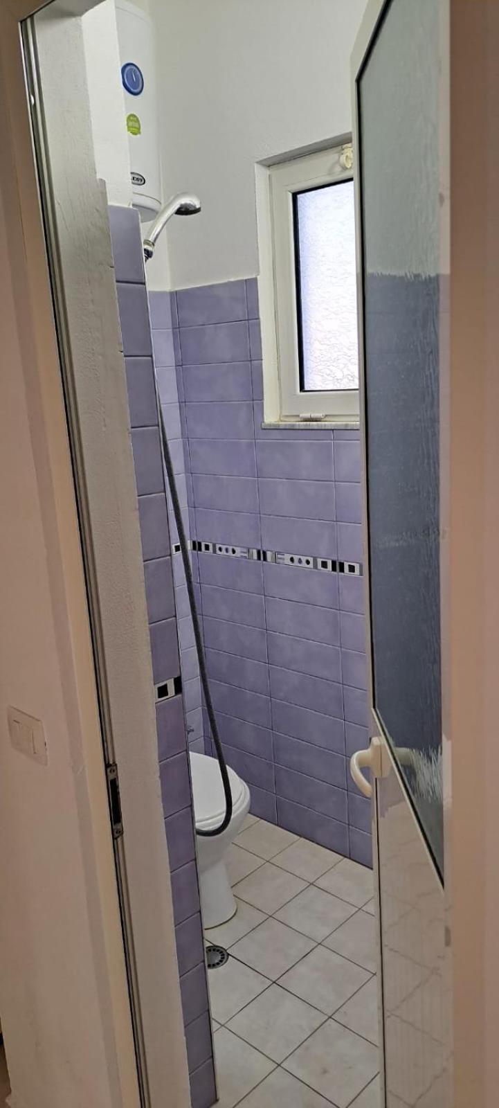 Doçi Hotel Velipojë Buitenkant foto